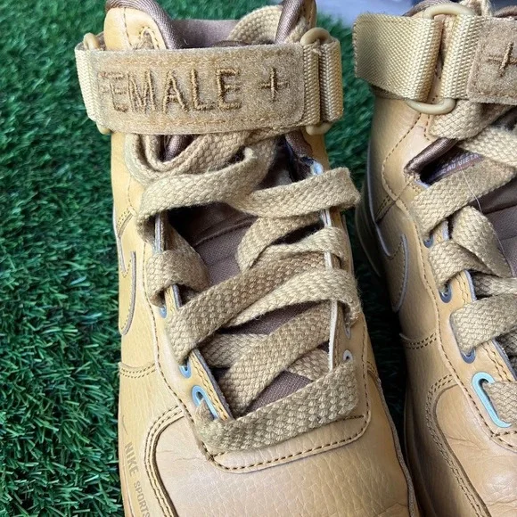 Nike Air Force 1 High Utility Wheat Gold RARE Women's Size 6 - Picture 3 of 6